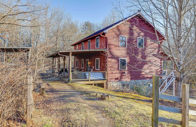 Red Cedar by Avantstay Cabin w/ Hot Tub + Views! - Photo 34