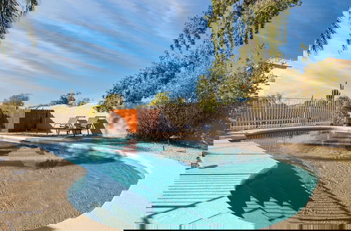 Foto 3 - Sonoran Sunshine by Avantstay Pool, Putting Green, Bbq, Ping Pong, Pool Table! Entertainers Wonderland!