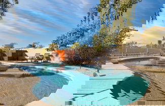 Foto 3 - Sonoran Sunshine by Avantstay Pool, Putting Green, Bbq, Ping Pong, Pool Table! Entertainers Wonderland!