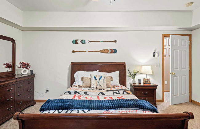 Mews Mountain House by Avantstay Walk to Beach, Hot Tub, Game Room - Foto 42