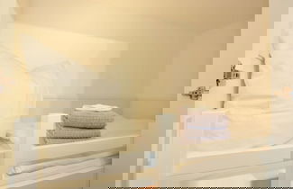 Foto 3 - Nice Holiday Home With Terrace