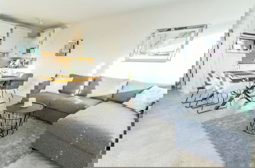 Photo 8 - 2-room Luxury Apartment