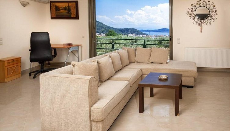 Foto 1 - City View Apartment in Volos