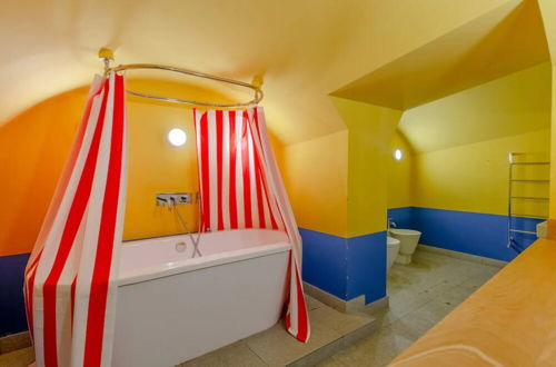 Foto 33 - 6BD House With Sauna & Steam Room in Pimilico