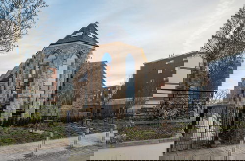 Photo 1 - Kew Bridge by Viridian Apartments