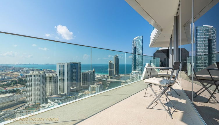 Photo 1 - Marco Polo - Stunning 2 BR With Marina Views | Huge Pool & Gym