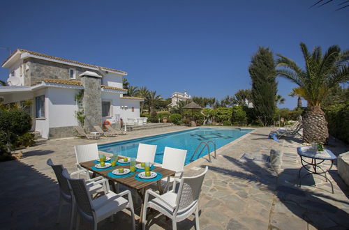 Foto 13 - Mazeri in Protaras With 5 Bedrooms and 4 Bathrooms