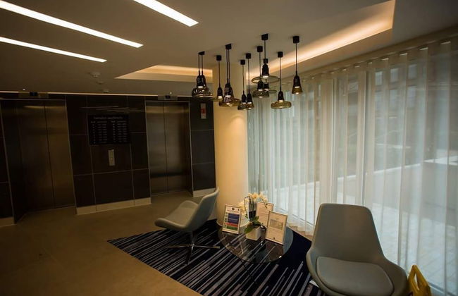 PREMIUM WOOLWICH 2 BED APARTMENT - Foto 1