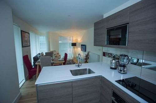Photo 8 - PREMIUM WOOLWICH 2 BED APARTMENT