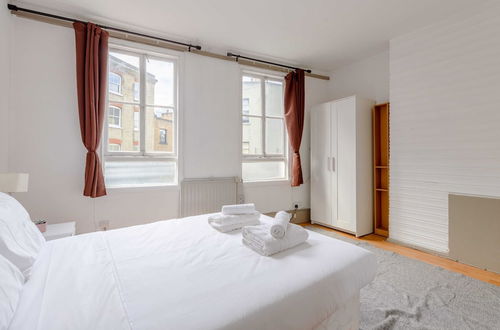 Foto 7 - 2BD Flat With Private Balcony - Shoreditch