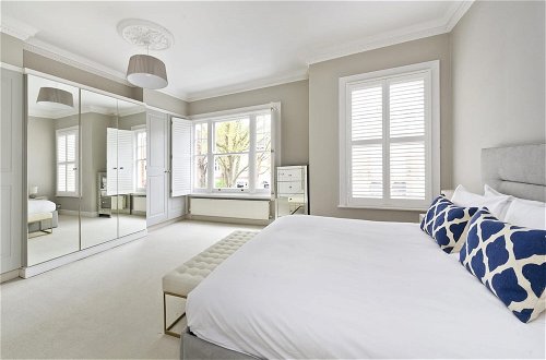 Foto 25 - Stunning 4-bed Family Home With Garden Fulham