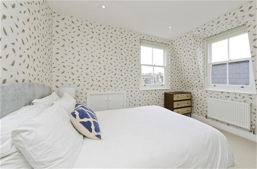 Photo 44 - Stunning 4-bed Family Home With Garden Fulham