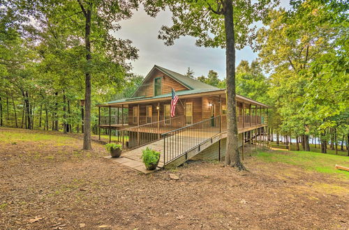 Photo 7 - Lakefront Hideaway in Scranton: Spacious Deck