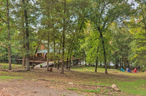 Photo 11 - Lakefront Hideaway in Scranton: Spacious Deck