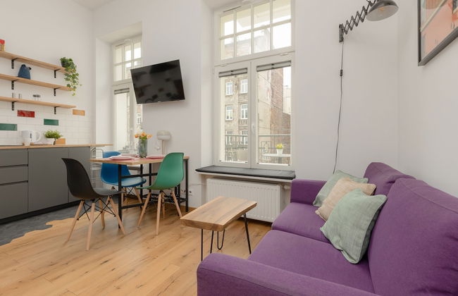 Apartment Warsaw's Praga by Renters - Photo 8