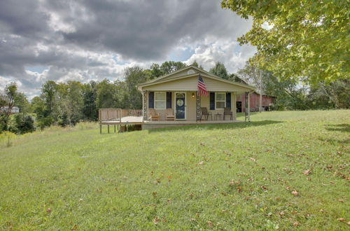 Photo 25 - Albany Family Lake Getaway Near State Parks