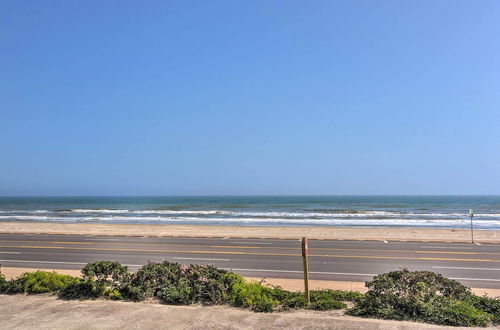 Photo 9 - Gorgeous Oceanfront Gem on Seawall Boulevard