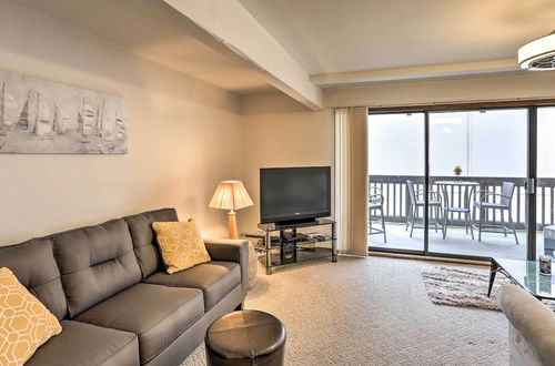 Photo 25 - The Shores Condo w/ Beach Access < 2 Mi to Dtwn