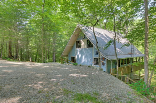 Photo 31 - Charming & Secluded Riverside Cabin + 3 Decks