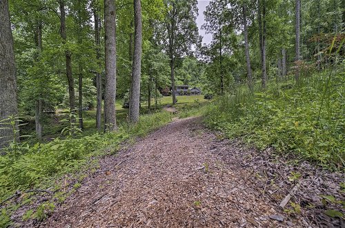 Foto 25 - Historic Cabin: Grill & Hiking Trail Access