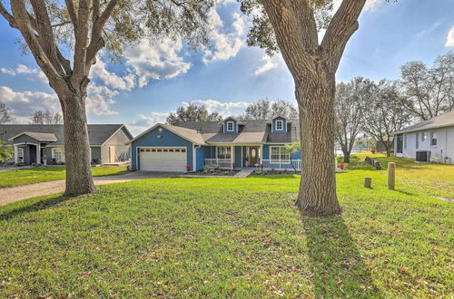 Foto 10 - Dog-friendly Lake Home w/ Dock ~ 25 Mi to Disney