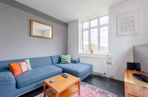 Foto 18 - Bright & Spacious 2BD Flat - Hackney