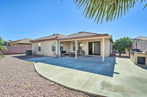 Photo 10 - Phoenix Home w/ Patio, 2 Mi to State Farm Stadium