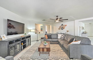 Photo 3 - Phoenix Home w/ Patio, 2 Mi to State Farm Stadium