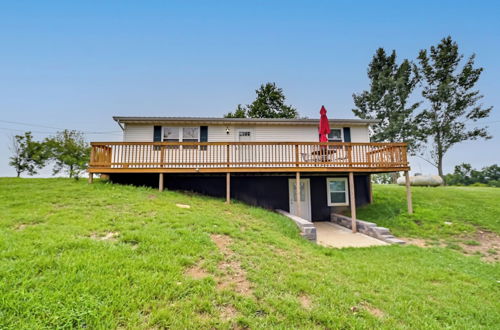 Photo 32 - Welcoming Kentucky Home w/ Sprawling Views