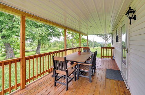 Photo 33 - Welcoming Kentucky Home w/ Sprawling Views