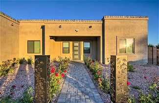 Foto 1 - Phoenix Home w/ Desert Views & Garden-style Yard