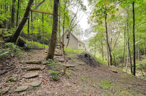 Photo 41 - Greystone - Creekside Cabin: Hike, Fish & Explore