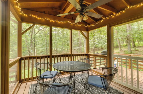 Photo 23 - Fully Renovated Broadway Cabin w/ Private Hot Tub