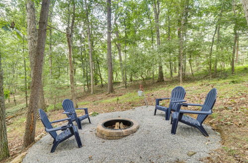 Photo 27 - Fully Renovated Broadway Cabin w/ Private Hot Tub