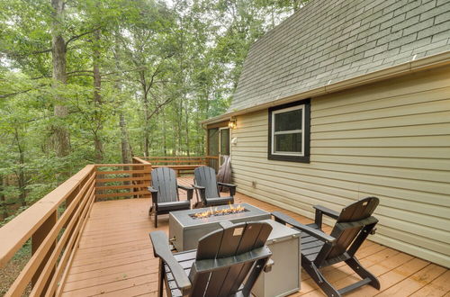 Photo 29 - Fully Renovated Broadway Cabin w/ Private Hot Tub