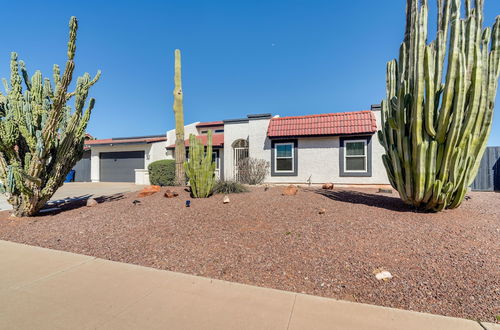 Photo 3 - Chandler Home w/ Pool, Putting Green & Game Room