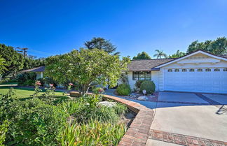 Foto 2 - Beautiful Whittier Home w/ Pool & Gas Grill