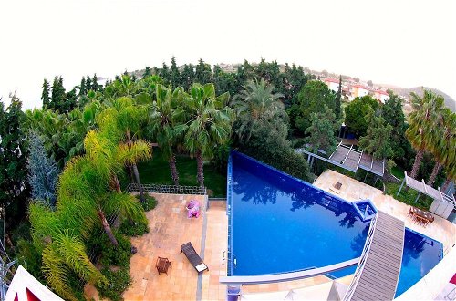 Photo 3 - Eretria Palm Garden Villa