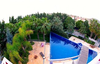 Photo 3 - Eretria Palm Garden Villa
