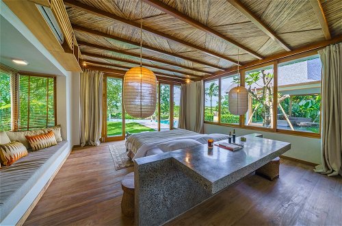 Foto 6 - Villa Kauh - Luxury Tropical 5BR Villa