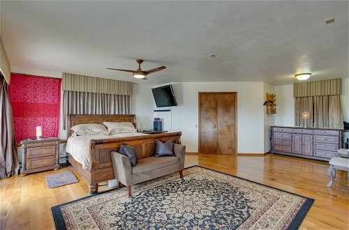 Photo 2 - Spacious Grand Junction Home Rental w/ Mtn Views