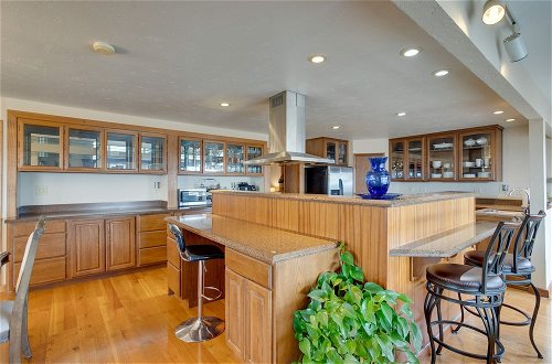 Foto 8 - Spacious Grand Junction Home Rental w/ Mtn Views