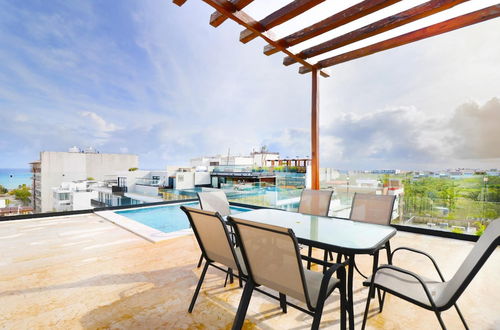 Photo 2 - 3BR Penthouse Private Pool Rooftop Sleeps 8