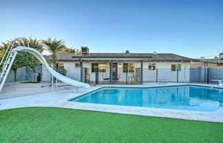 Foto 2 - House w/ Outdoor Pool - 2 Mi to Sloan Park