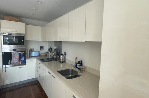 Foto 4 - Beautiful & Stylish 1BD Flat - Fulham