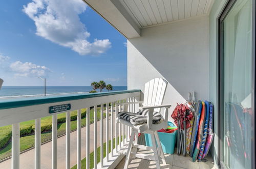 Photo 21 - Beachfront Galveston Condo w/ Pool & Ocean Views