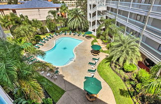 Photo 2 - Beachfront Galveston Condo w/ Pool & Ocean Views