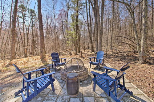 Photo 25 - Cabin w/ Decks & Fire Pit Near Lost River