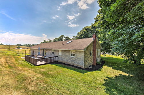 Photo 10 - Peaceful Belleville Retreat w/ Farm Views