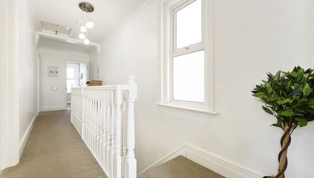 Family Friendly 3BR House w garden BBQ - Foto 2